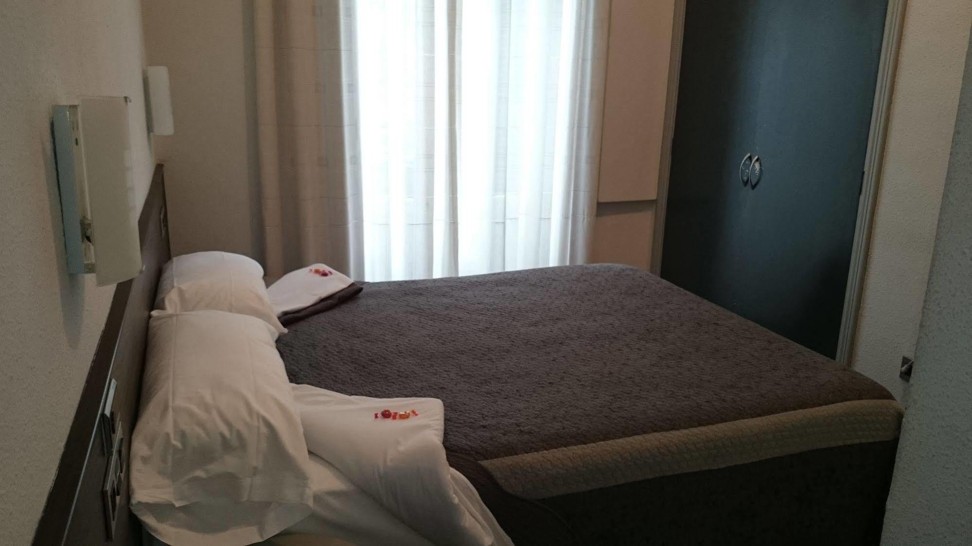 Pension Donostiarra San Sebastián Eksteriør billede