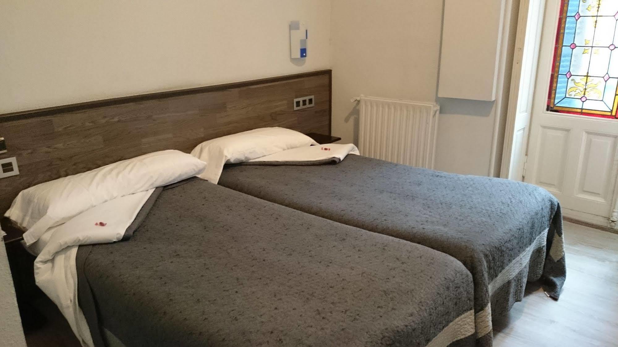 Pension Donostiarra San Sebastián Eksteriør billede
